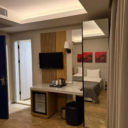 The Alacati Ariel Hotel *